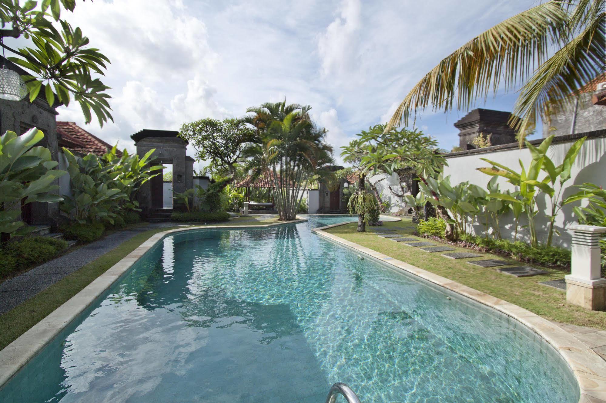 Bali Nyuh Gading Villas Kerobokan Esterno foto